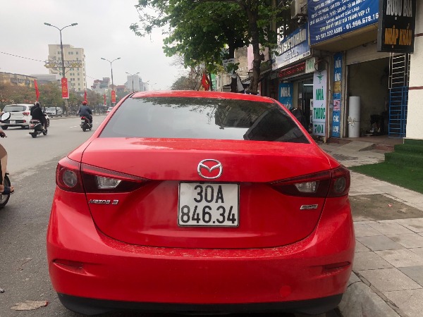 Mazda 3 AT 2015