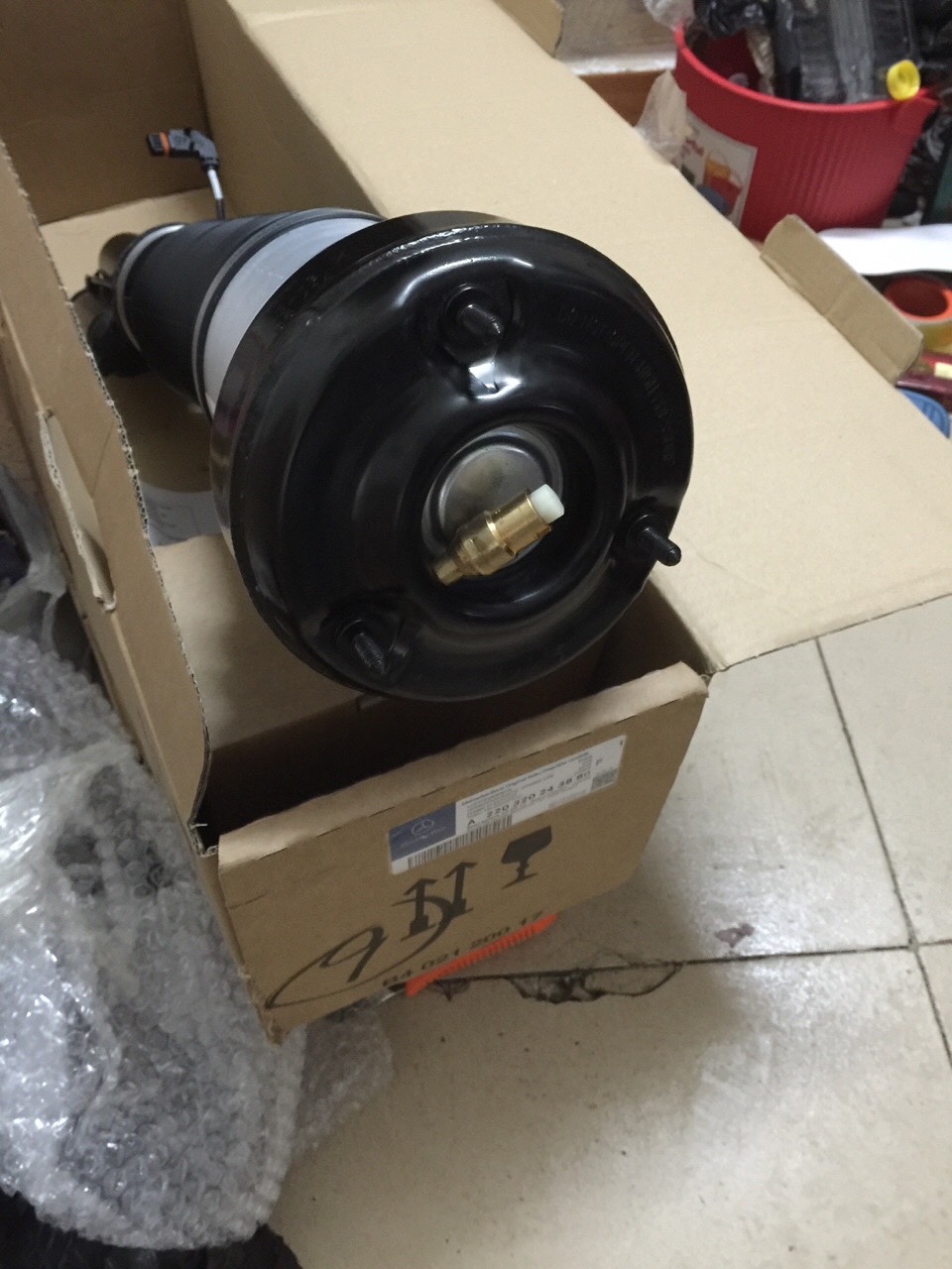 Chuyên cung cấp phụ tùng giảm xóc các dòng xe ô tô