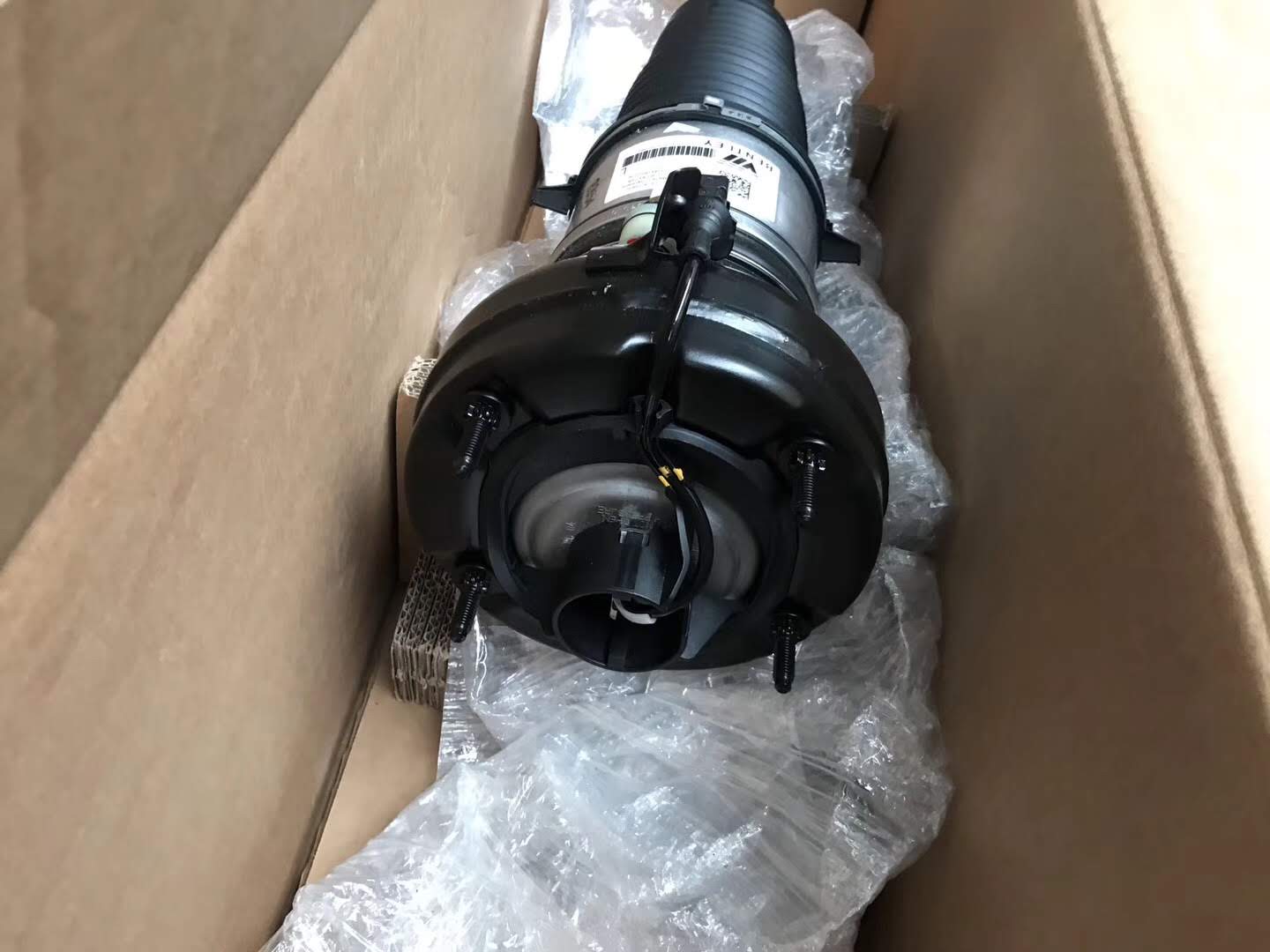 Chuyên cung cấp phụ tùng giảm xóc các dòng xe ô tô