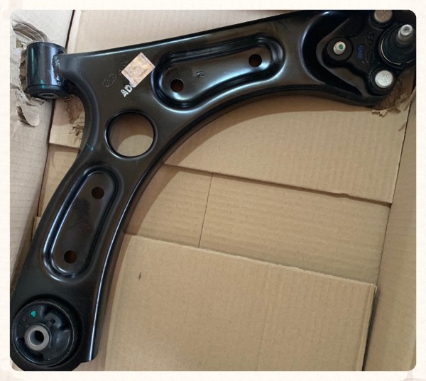 Càng A xe Hyundai Elantra 2016-2018