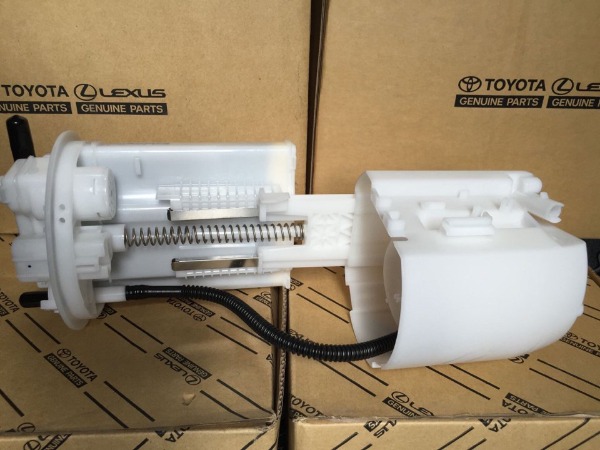 Lọc xăng Toyota Altis