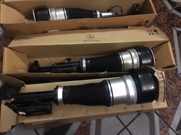 Giảm Xóc Bóng Hơi Mercedes S500 W221