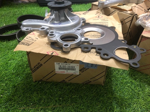 Bơm nước Lexus LX570 2010-2021 Mã 16100 39496