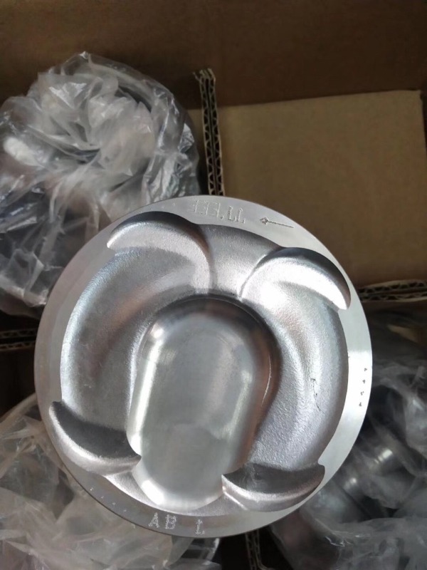 Pít tông - quả nén Volvo CX60