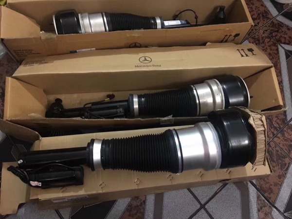 Giảm xóc Mercedes S500 W221