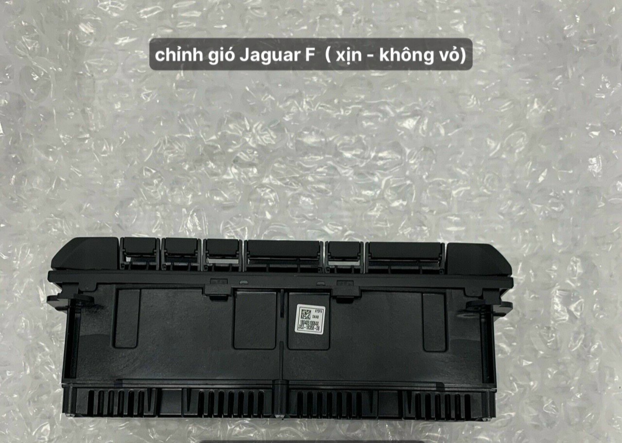 Cửa chỉnh gió điều hòa Jaguar F Type
