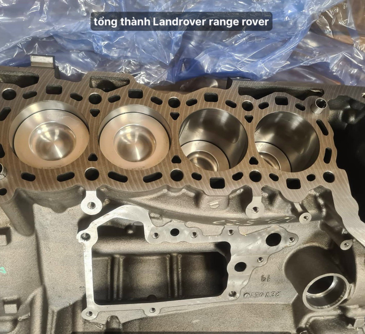 Tổng thành động cơ xe Range Rover Evoque