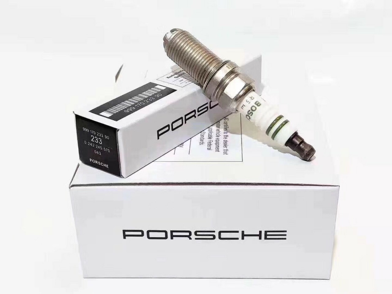 Bugi Platium NGK cho xe Porsche