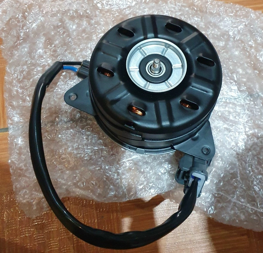 Motor quạt giàn nóng Honda Crv
