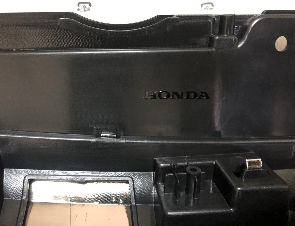 Mặt ca lăng Honda Civic 2013