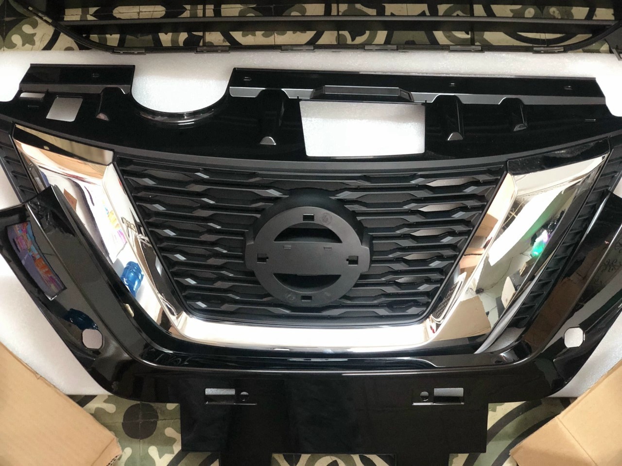 Bộ bodykit nâng đời xe Nissan Xtrail 2017 lên 2020