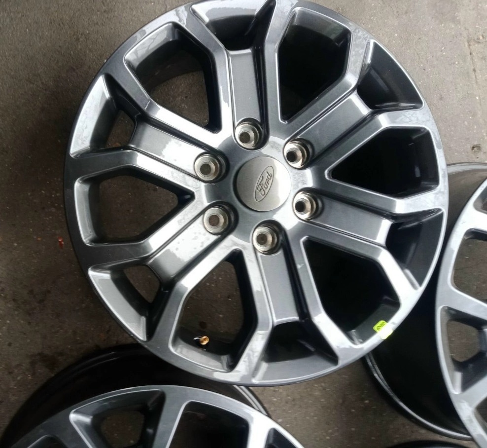 Lazang ô tô - mâm xe Ford Everest 18"