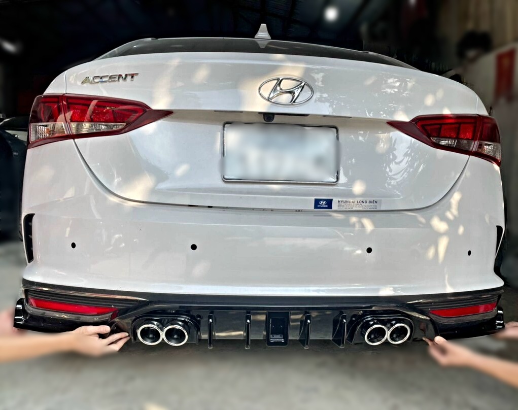 Lippo chia pô ống xả Hyundai Accent 2021