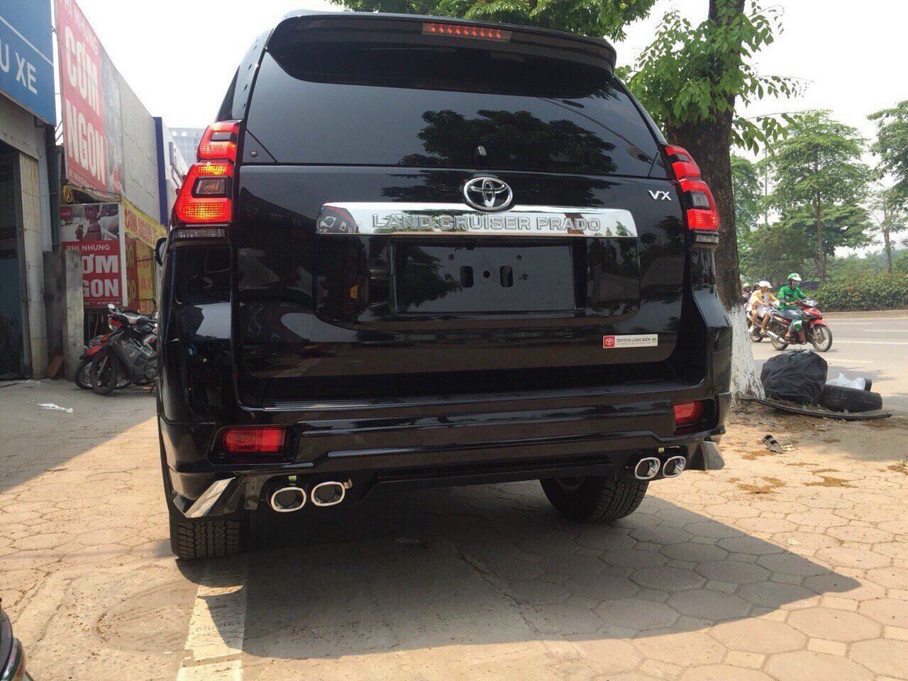 Ốp cản trước sau Toyota Prado 2021