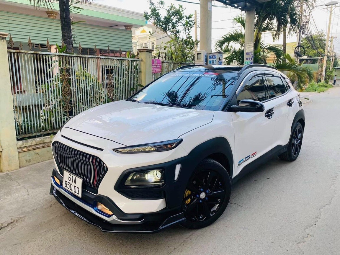 Líp trước Hyundai Kona