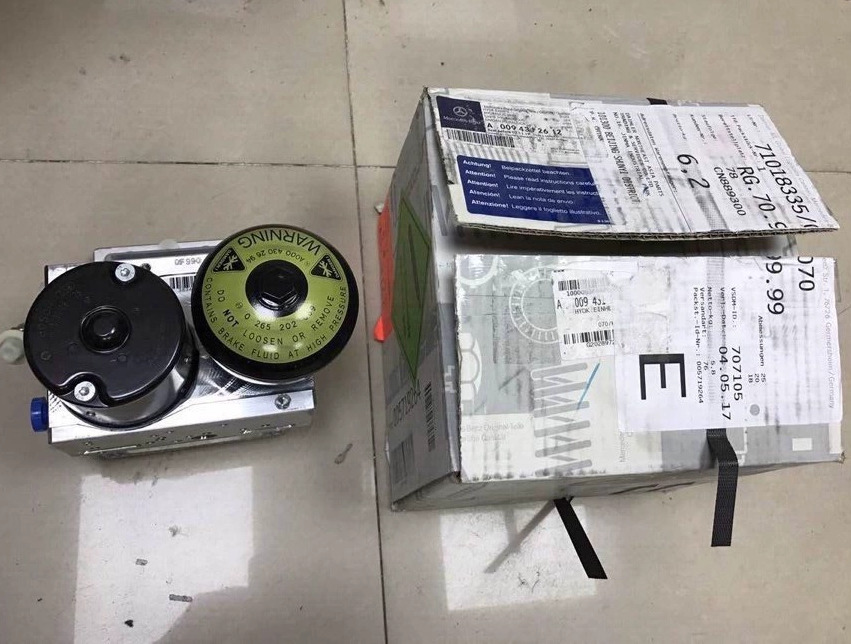 Cụm bơm ABS Mercedes E200
