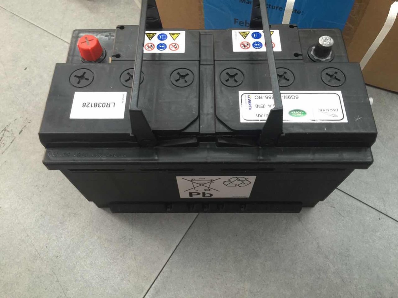 Bình ắc quy chính hãng xe Land Rover Discovery Sport 2015