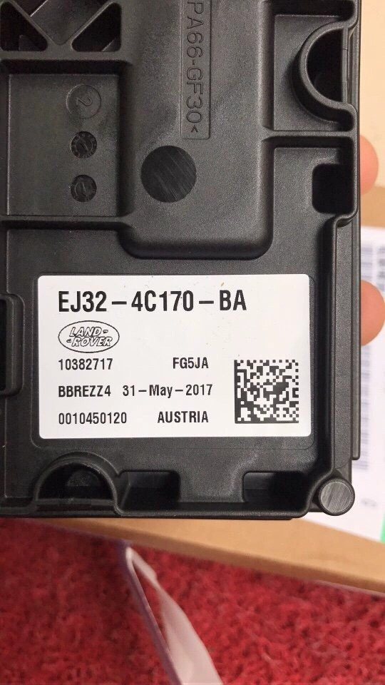 Hộp điều khiển cầu sau Range Rover Evoque 2012