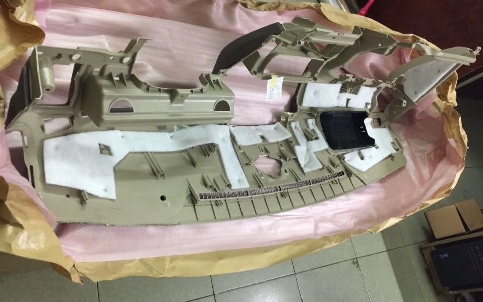 Taplo xe Lexus Gx470