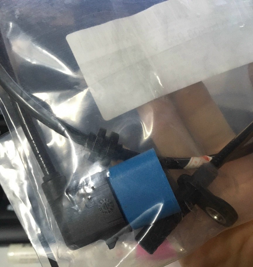 CẢM BIẾN TỐC ĐỘ ABS Mercedes CLA250 2019