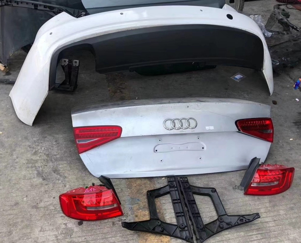 Bodykit xe Audi A4