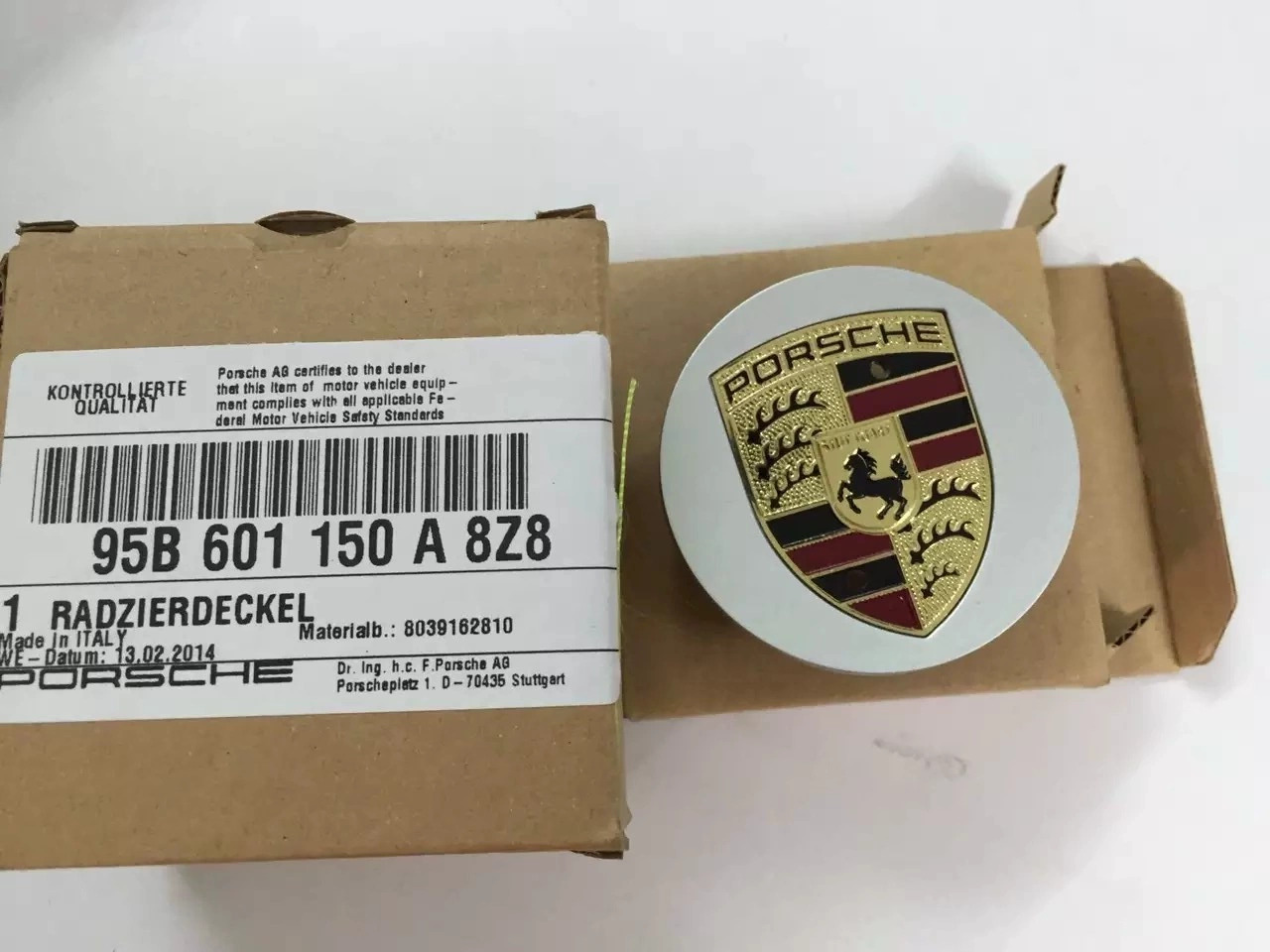 Ốp chụp Lazang logo Porsche