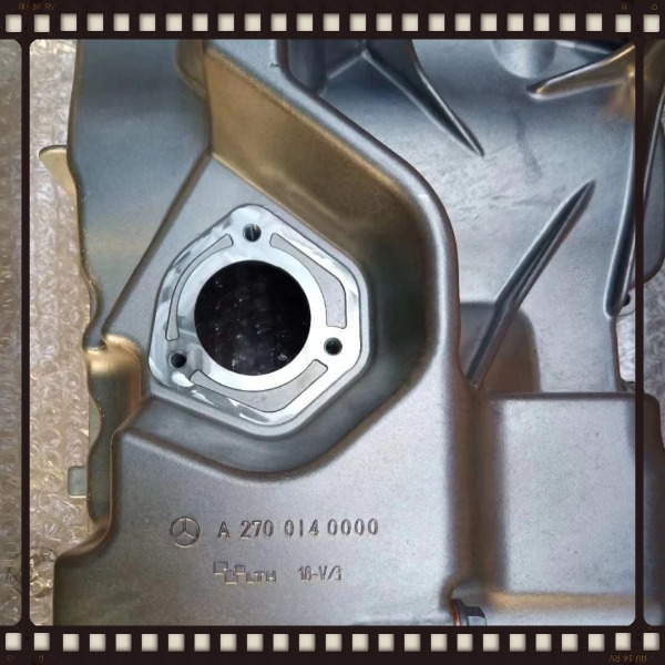 Đáy các te Mercedes CLA250 2015-2019 | A2700140000