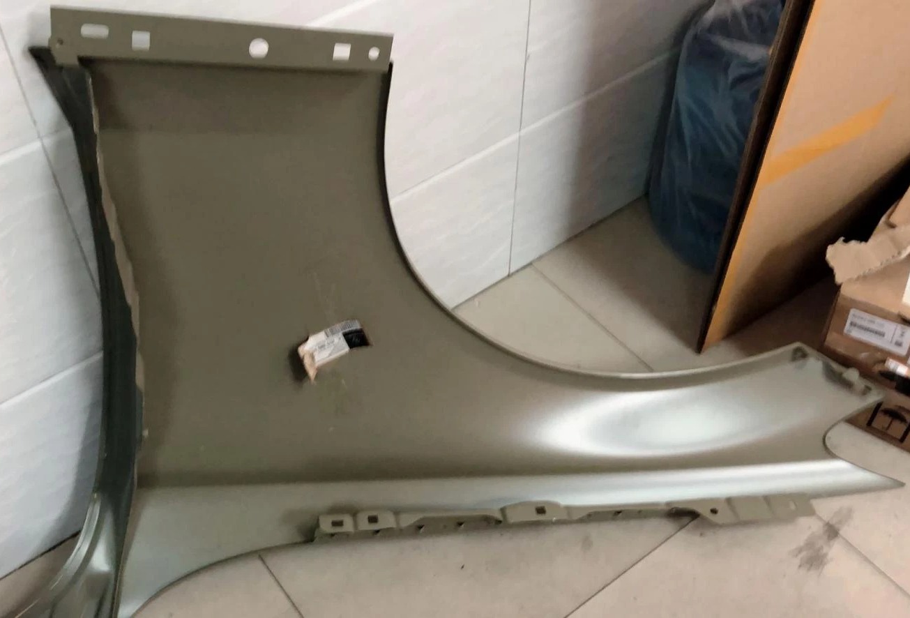 Tai xe Mercedes C200 2020