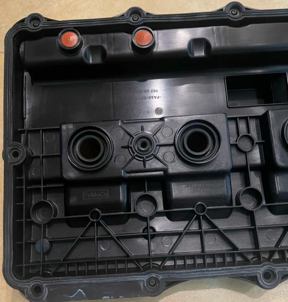 Nắp giàn cò xe Mazda BT50 2014-2019