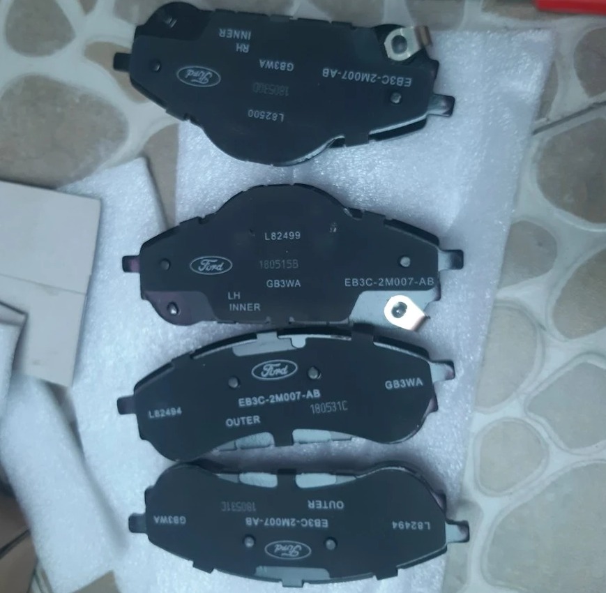 Bộ má phanh trước, sau xe Ford Everest 2016-2021