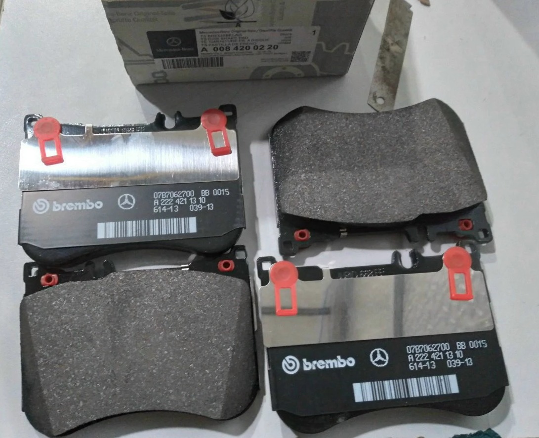 Bộ má phanh trước xe Mercedes S550 W222 2013-2020