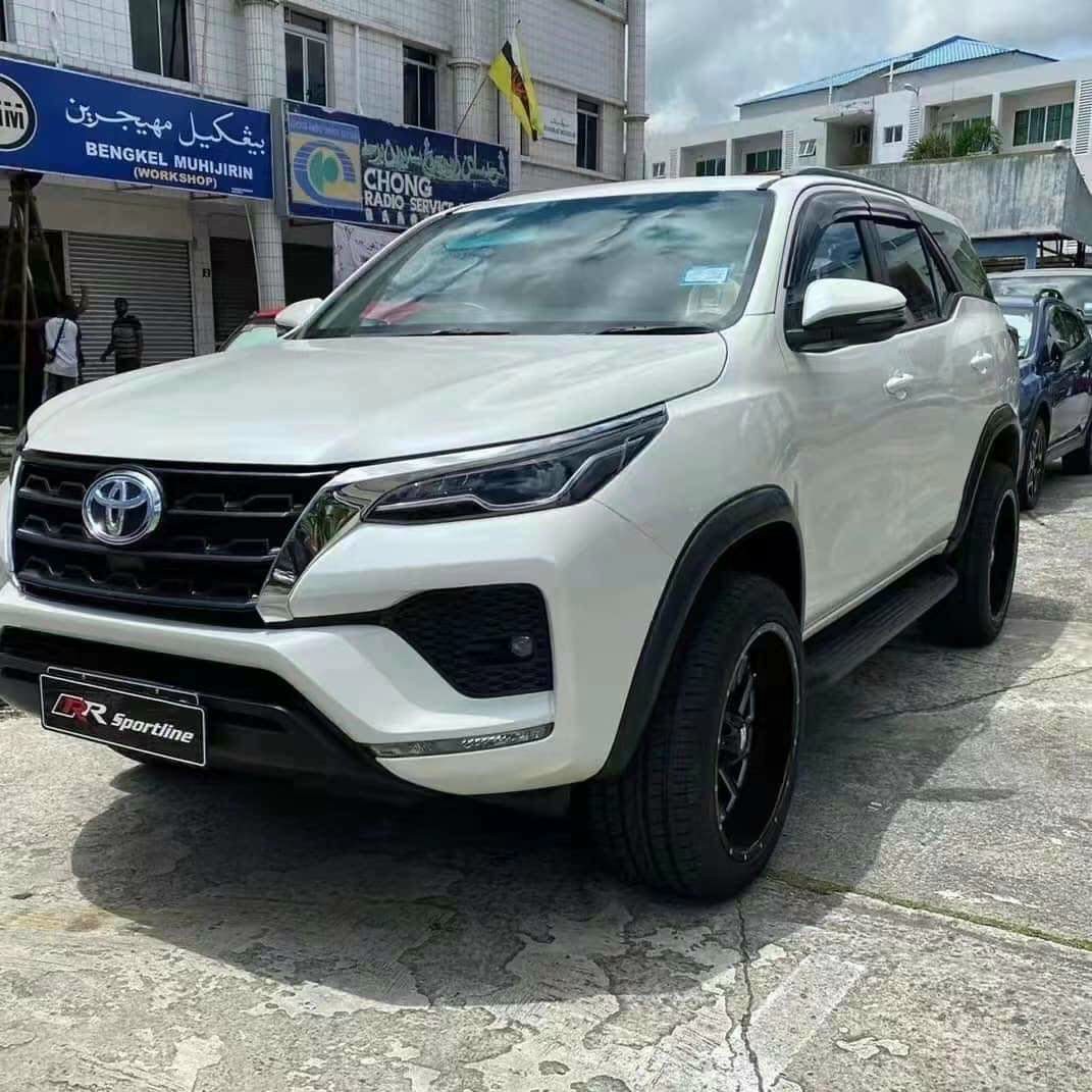 Bộ cua lốp xe Toyota Fortuner 2017-2023