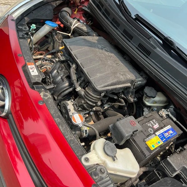 Hyundai I10 Hatchback màu đỏ 2016 biển Hà Nội