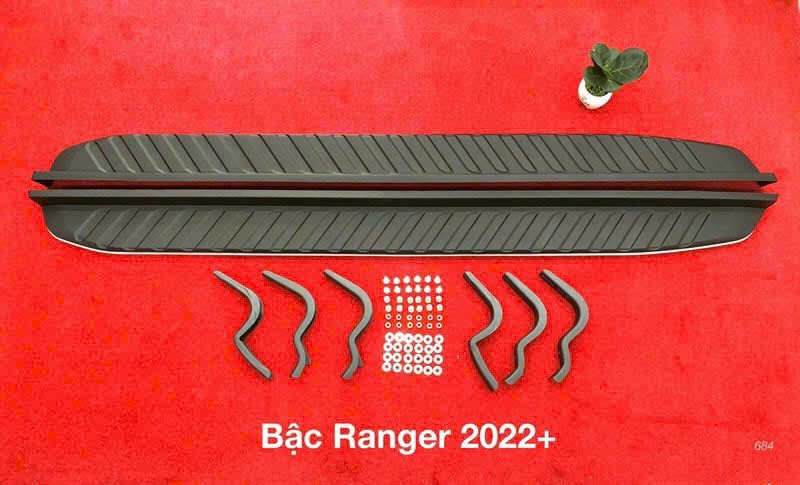 BẬC LÊN XUỐNG FORD RANGER 2016,2017,2018,2019,2020 MÃ SS001