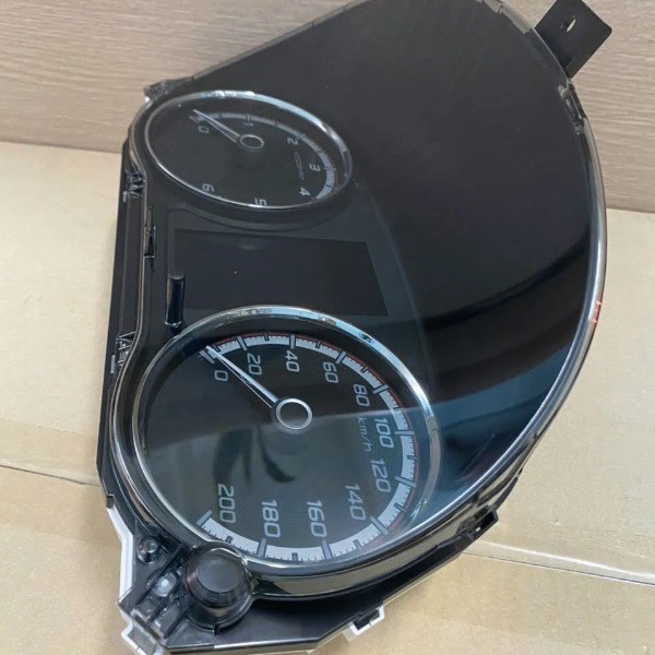 Bảng đồng hồ taplo xe Mitsubishi Triton 2016-2022 Mã 8100C665