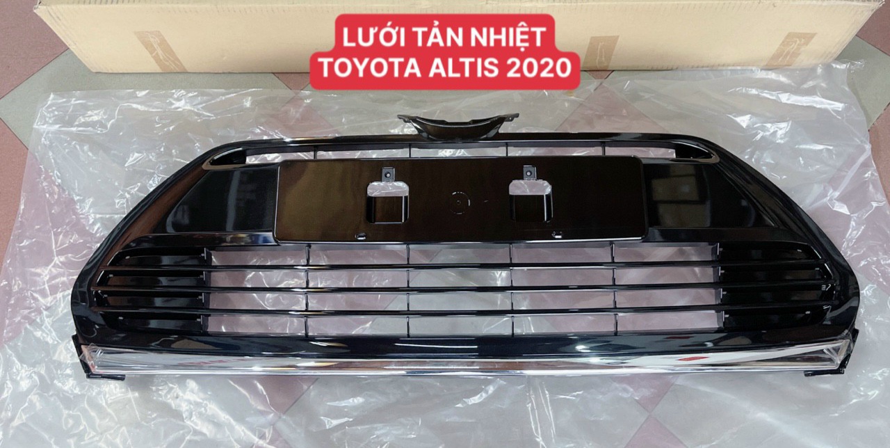 Lưới tản nhiệt Toyota Altis 2020-2022 Mã 53112-02B90