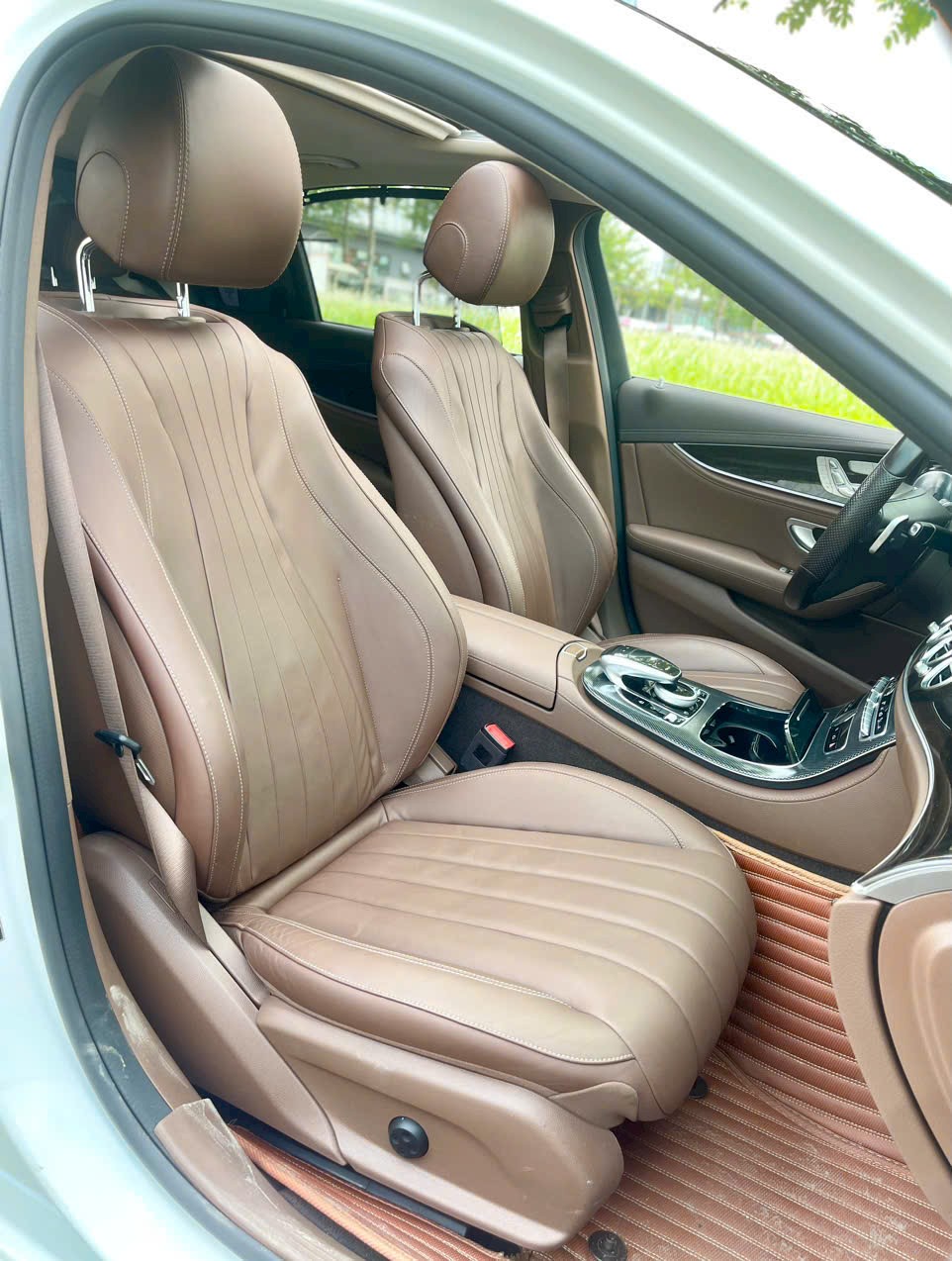 Mercedes E250 2017 Màu Trắng