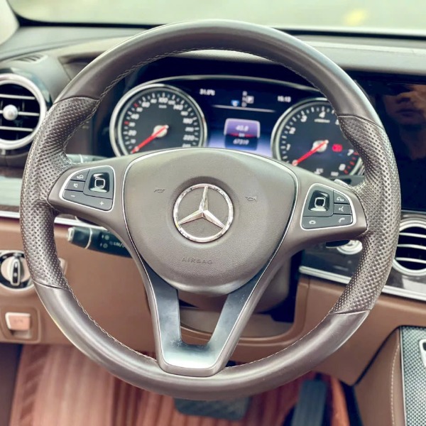 Mercedes E250 2017 Màu Trắng