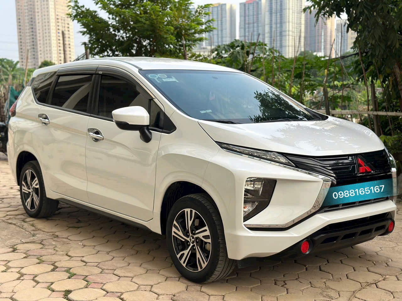 Mitsubishi Xpander MT 2020