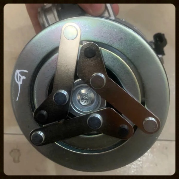 Lốc điều hòa Range Rover Evoque 2012-2019 Mã LR083480