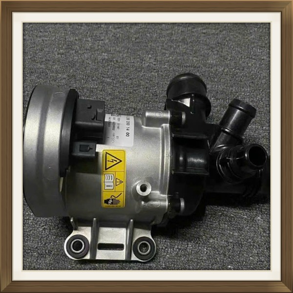 Bơm nước Mercedes GLS450 2019-2025 Mã A2562001400