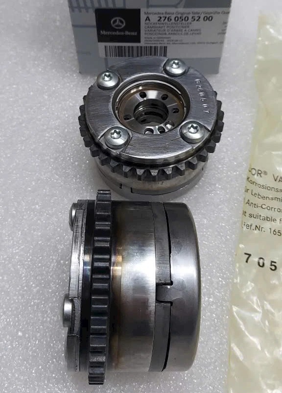 Bánh răng cam hút bên phải Mercedes GLS500 2010-2018 Mã A2760505200