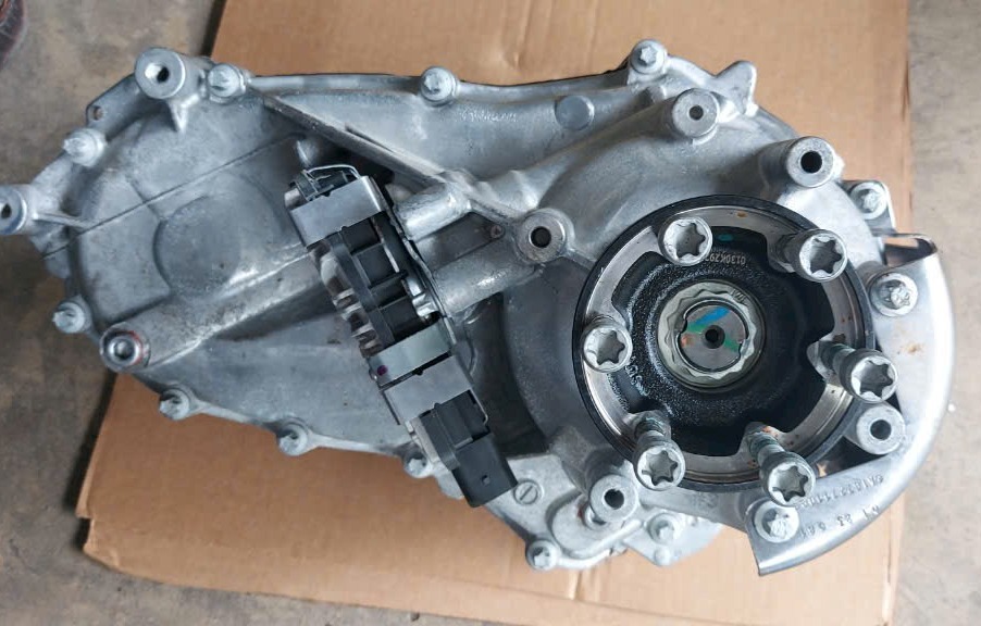 Hộp số phụ Mercedes GLS Class 2019-2025 Mã A1672807300