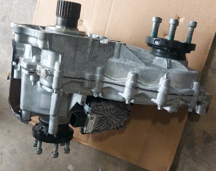 Hộp số phụ Mercedes GLS Class 2019-2025 Mã A1672807300