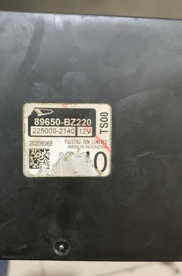 Hộp điều khiển lái Toyota Wigo 2019 Mã 89650-BZ220