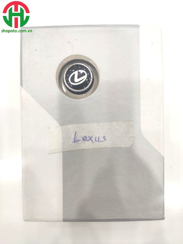 Chốt đai an toàn Lexus có khe cắm dây