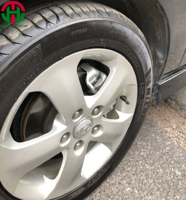 Hyundai Avante 2011 AT