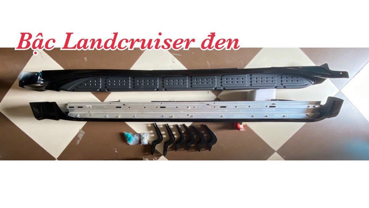 Bậc lên xuống - Bệ bước chân Toyota Land Cruiser