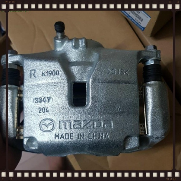 Cụm phanh trước Mazda 3 đời 2015-2018