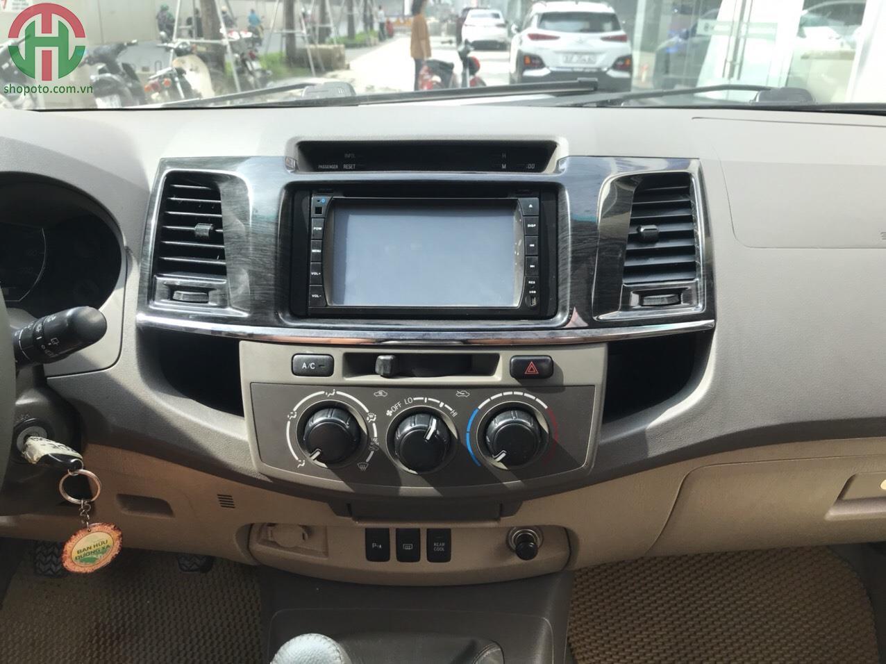 Toyota Fortuner 2013 MT